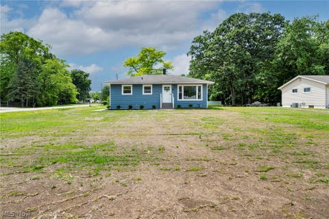 Tiny photo for 1622 Diana Drive, Brunswick, OH 44212 (MLS # 5220032)