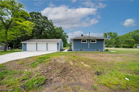 Tiny photo for 1622 Diana Drive, Brunswick, OH 44212 (MLS # 5220032)