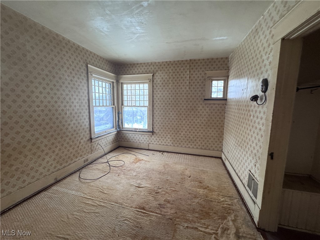 Paul Wick Real Est Company's F - Residential