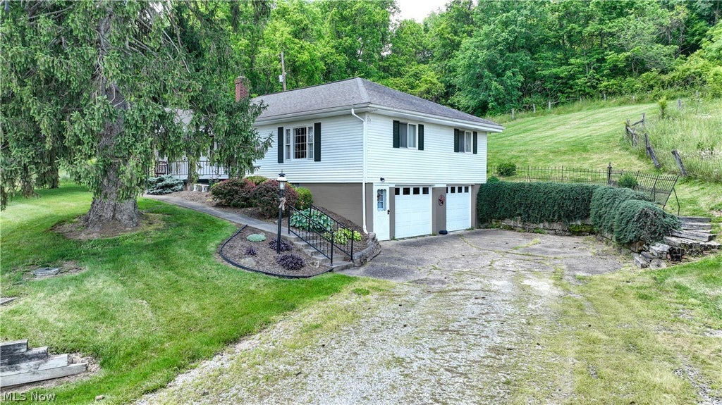 Photo of 24273 Leatherwood Road, Quaker City, OH 43773 (MLS # 5215427)