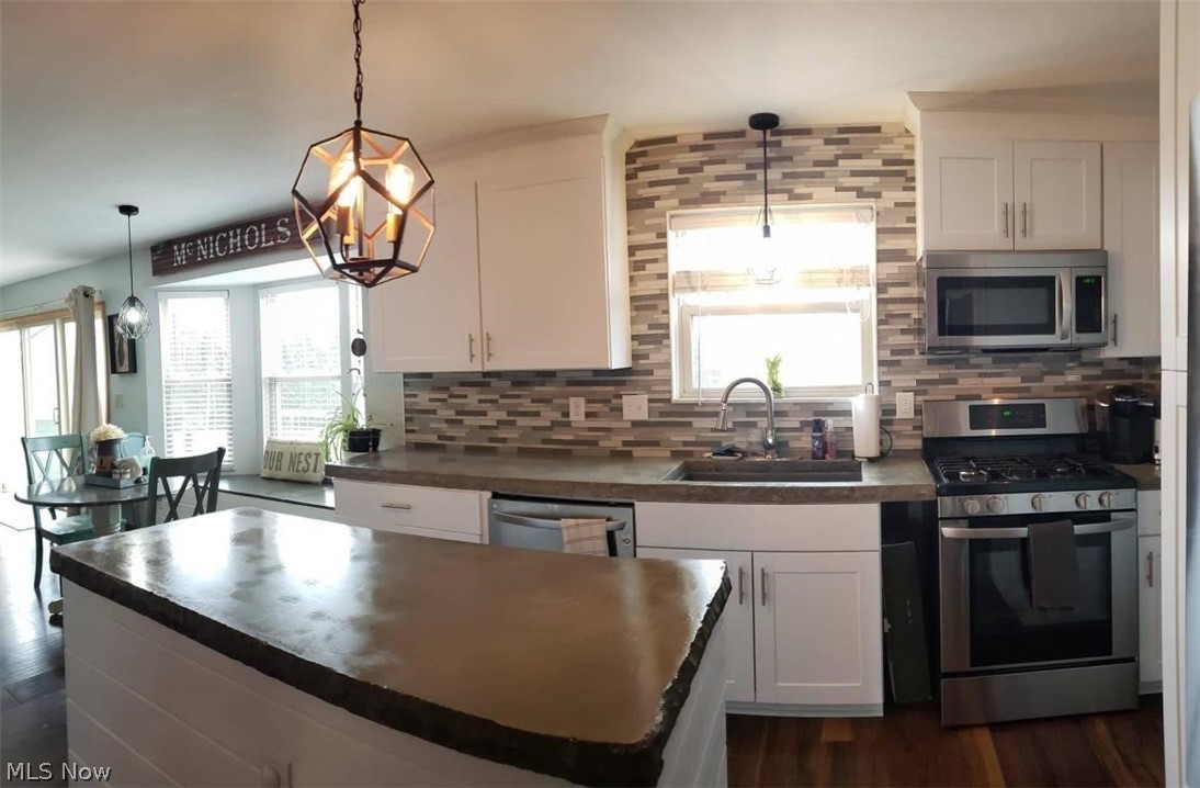 Mallard Pond - Residential