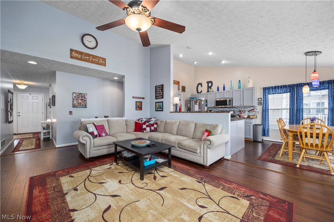 Cobblestone Park - Residential
