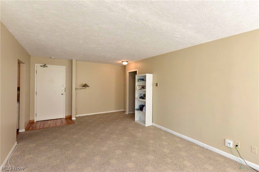 Marine Towers East Condo - Residential