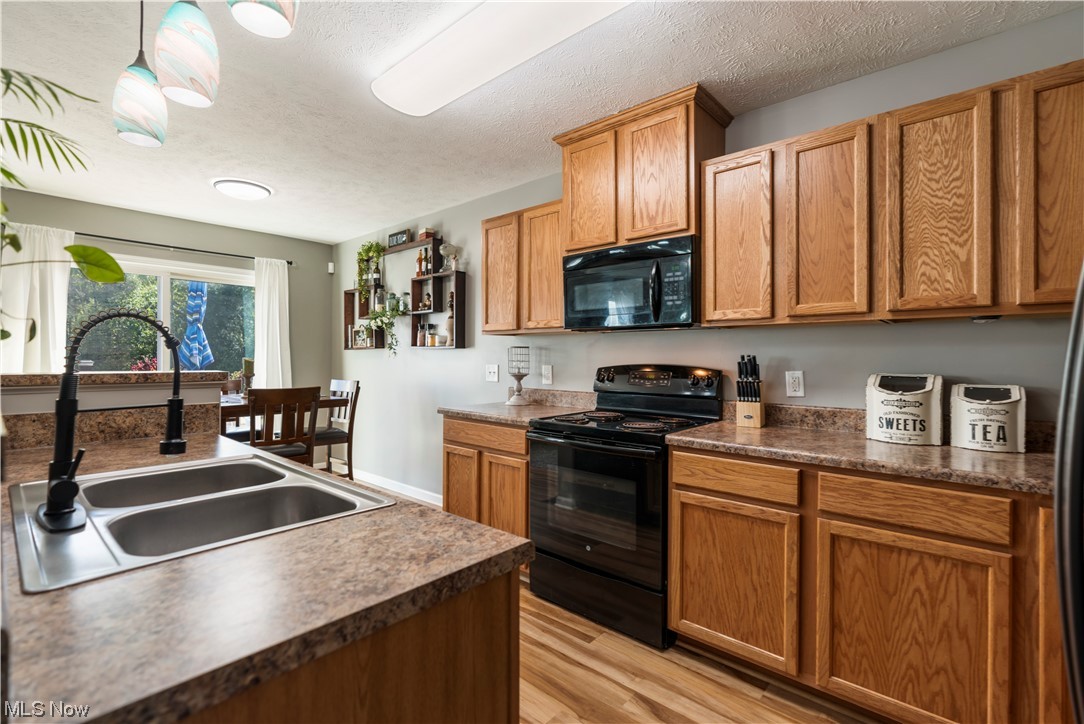 Gray Rdg Estates 01 - Residential