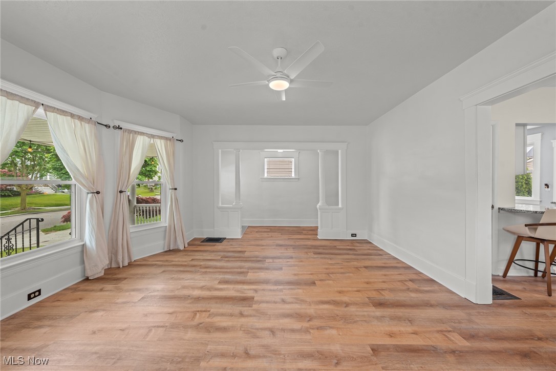 1476 Lauderdale Avenue, Lakewood, Ohio image 10
