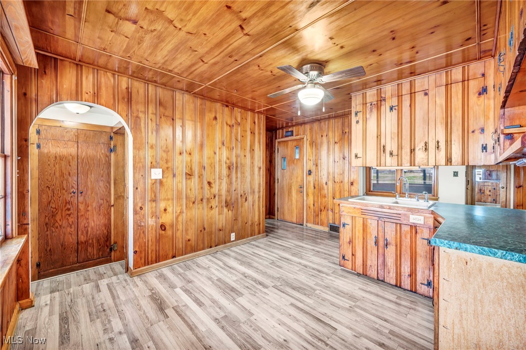 Village/Navarre - Residential