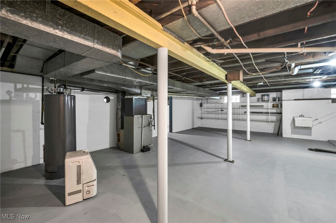 Village/Navarre - Residential