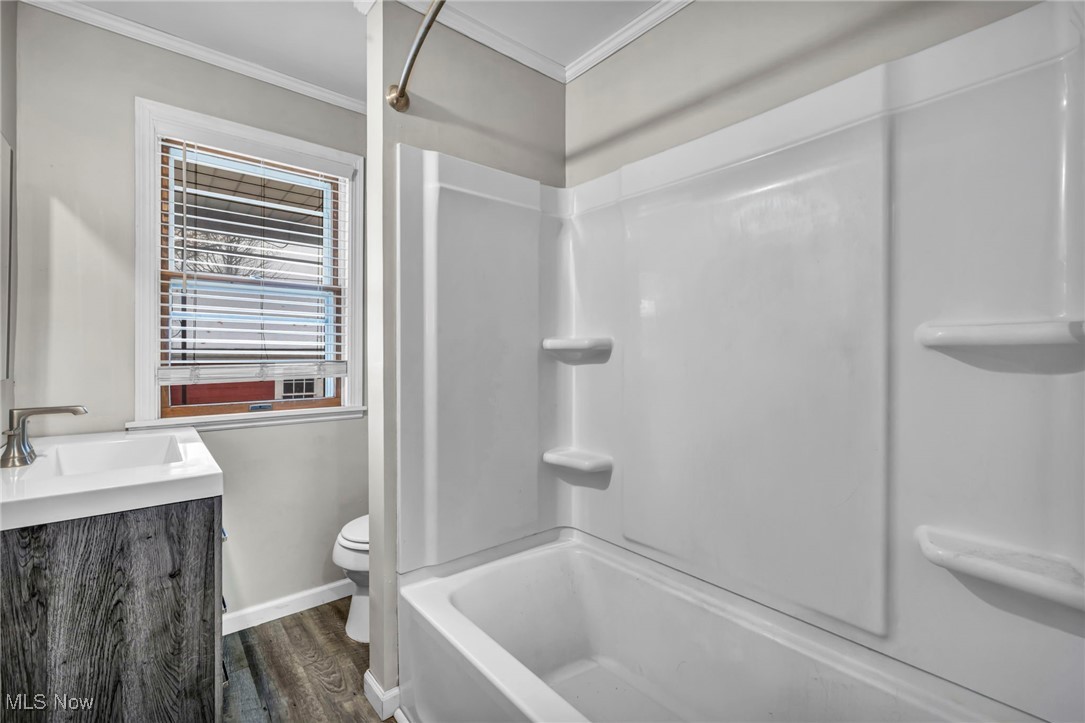 Village/Navarre - Residential