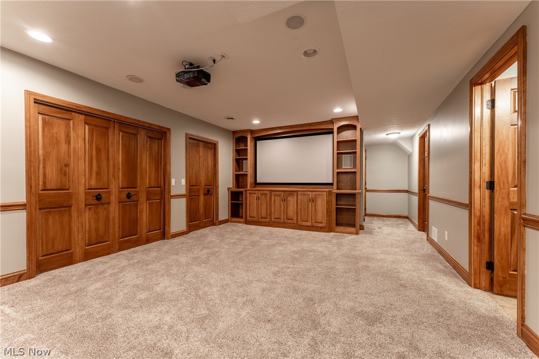 Foxchase Hills - Residential