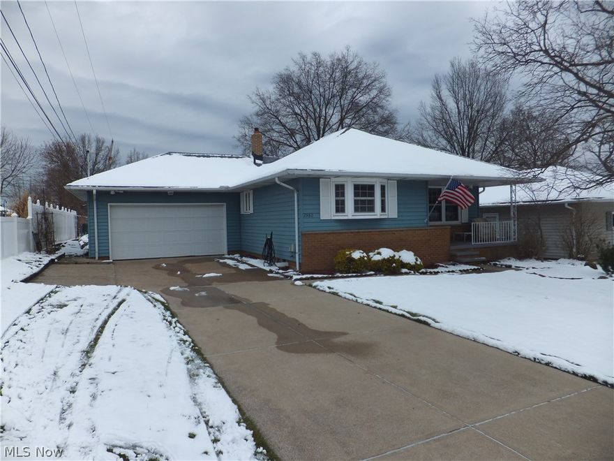 RANCH, 3 bedrooms, 1 1/2 updated bathrooms, eat-in kitchen w/all appliances staying, formal dining room w/bay window, hardwood floors, newer windows, newer furnace and central air, full basement w/carpeted rec room & wet bar, glass block windows, updated 100amp electric box, washer & dryer stay, shower stall in basement, newer roof, 2 car attached garage w/opener, in-ground heated pool 32x16, storage shed, fenced yard