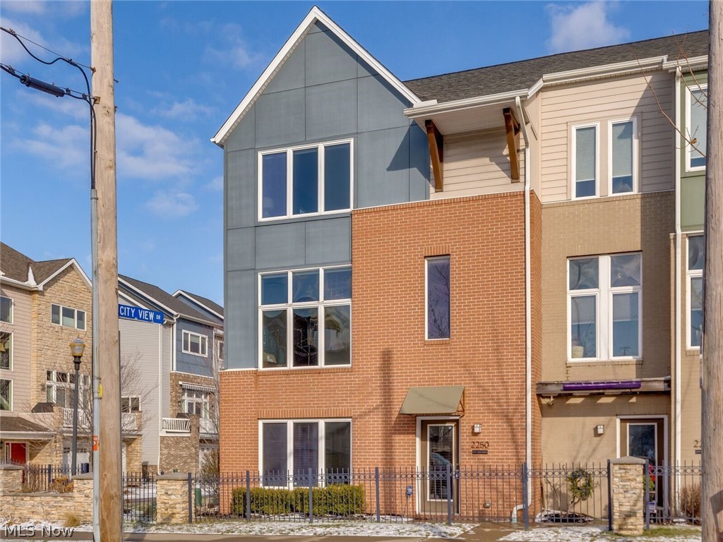 College Tract/S S Stones Surv - Residential