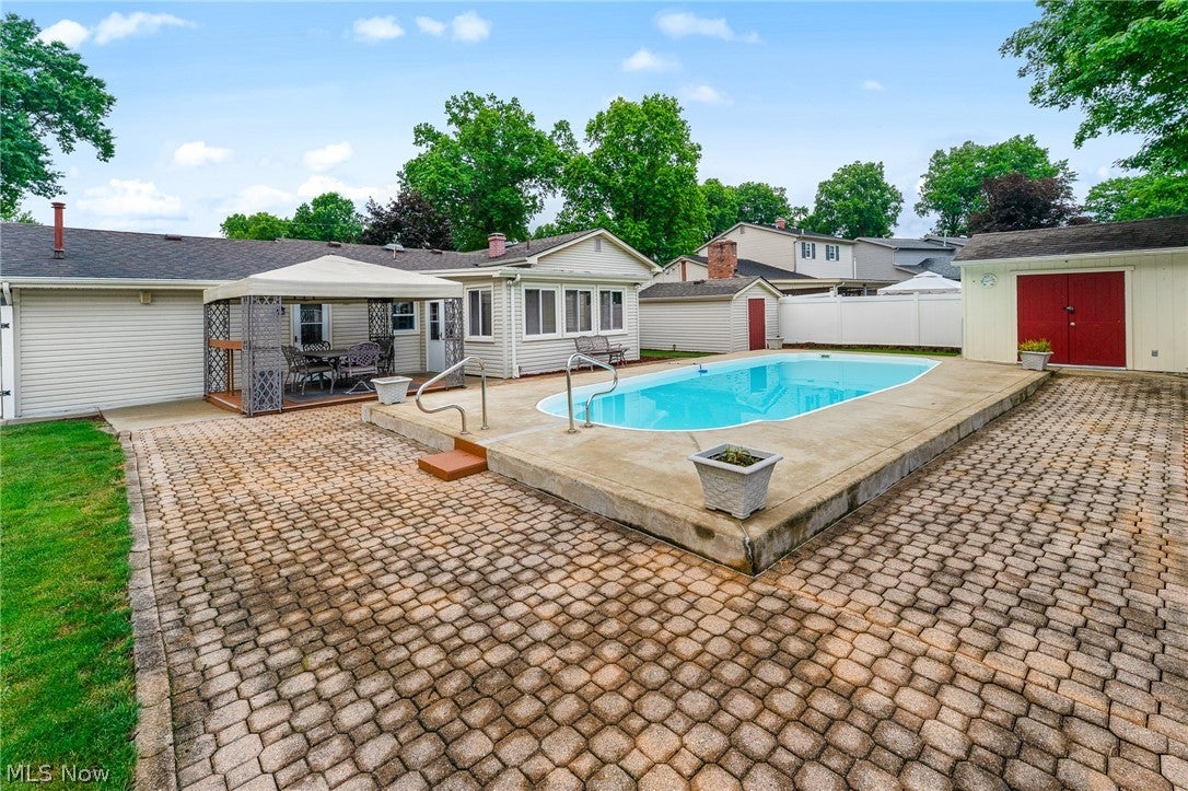 1827 Brockton Drive