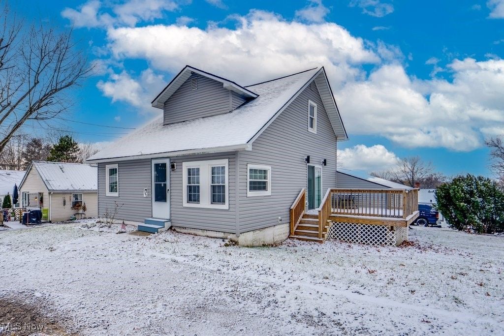 Photo of 2643 Monroe Street, Lakemore, OH 44250 (MLS # 5180943)