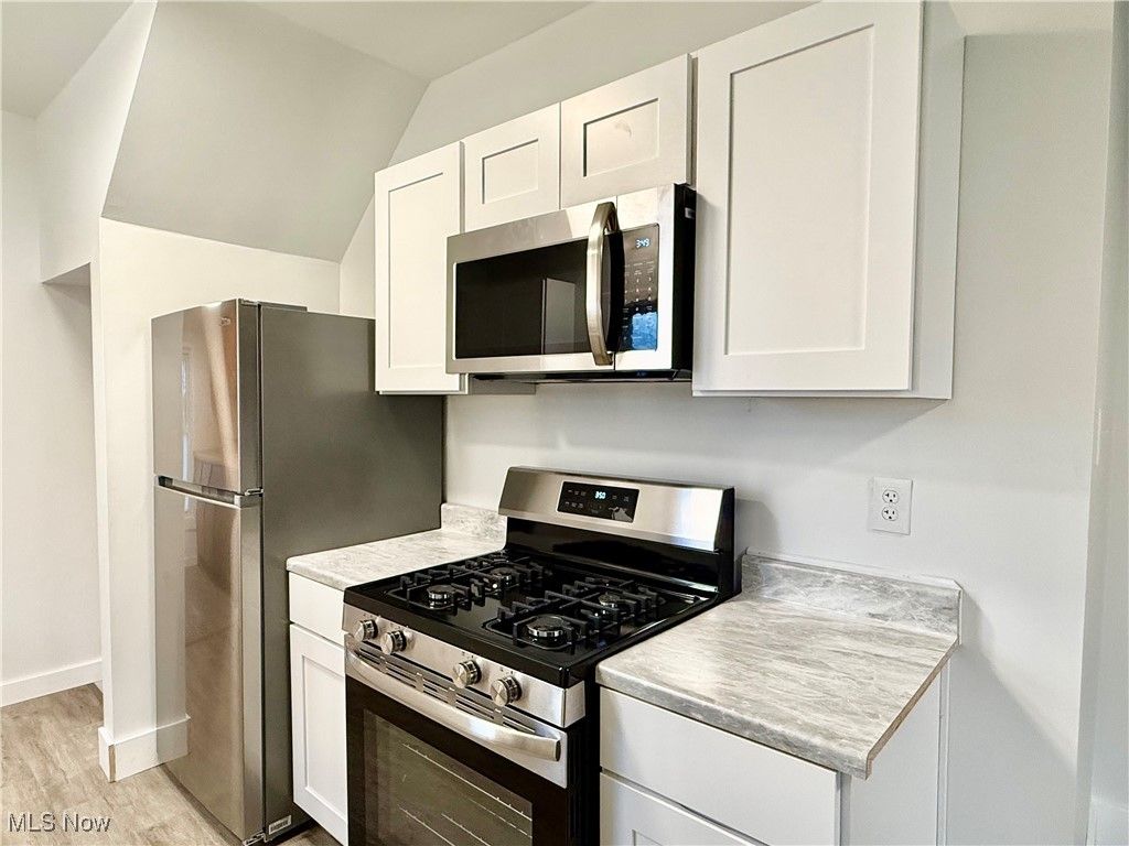 Photo of 499 Elbon Avenue, Akron, OH 44306 (MLS # 5180641)