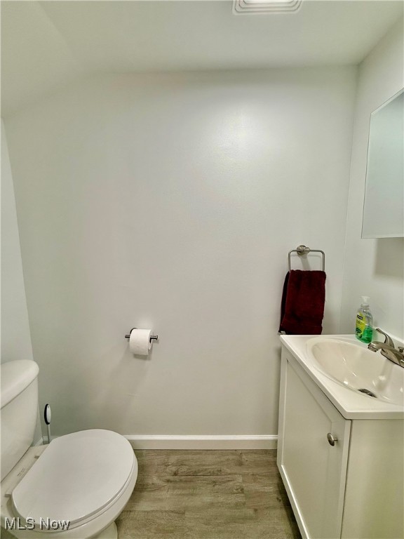 Colonial Homes - Residential