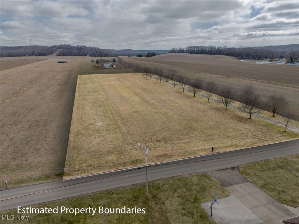 8038 Avalon Road, Malvern, Ohio image 5