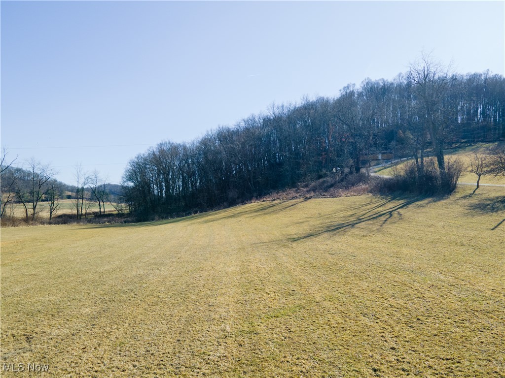 Bill Johns Road, Newcomerstown, Ohio image 11