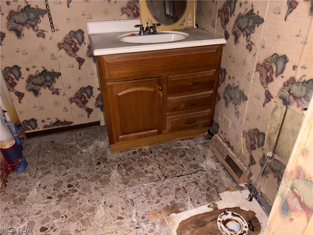 Jos Stanleys - Residential