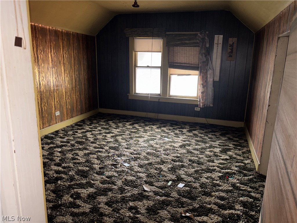 Jos Stanleys - Residential