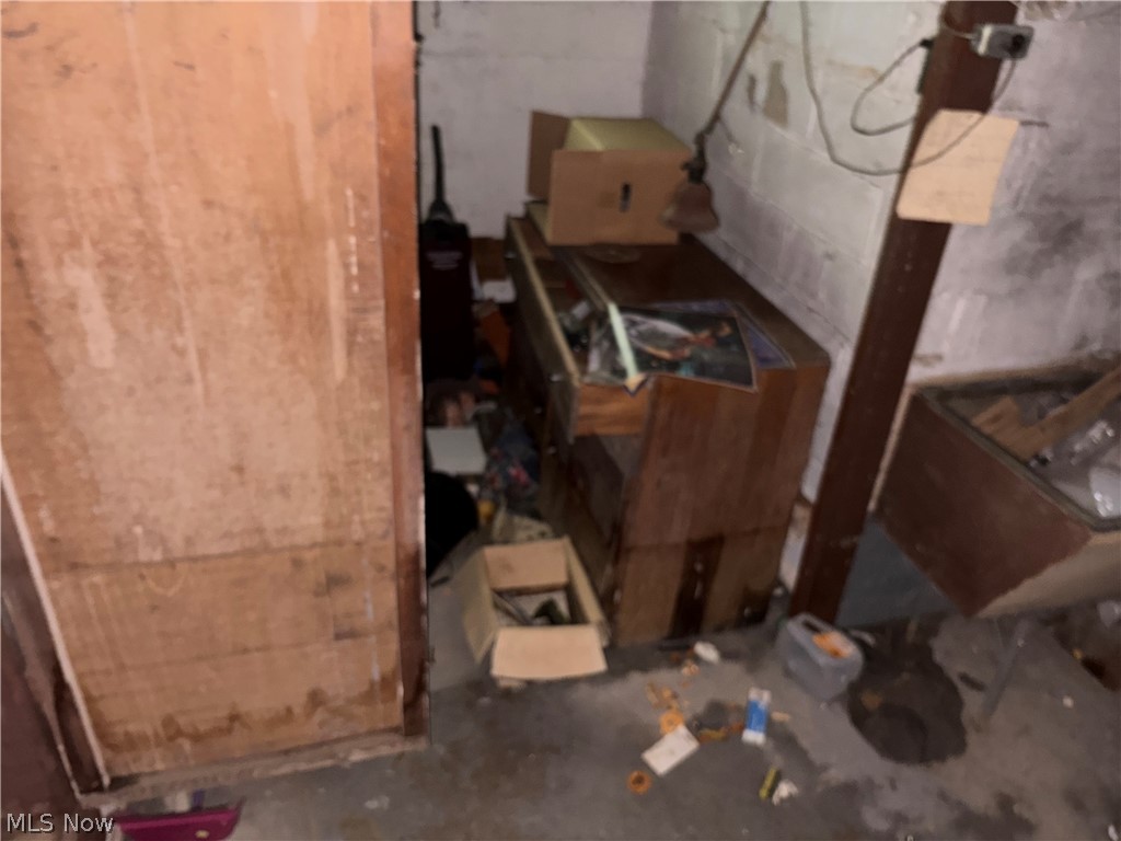 Jos Stanleys - Residential