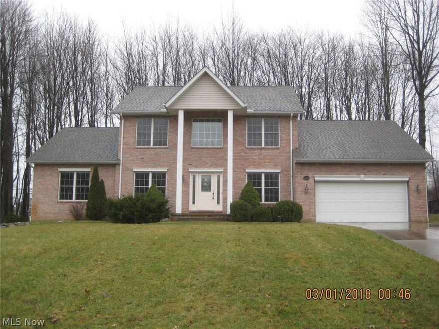 Spacious Colonial located in Chenoweth Country Club Estates. Step down family room with gas fireplace.  First floor master bedroom with Cathedral ceiling.  Junior master suite on second floor.  Two story foyer.  Open kitchen and eating area with sliding glass door to deck.  Sold AS IS.  Buyer to verify all information.  Buyer or buyer's agent responsible to check with Building, Zoning, EPA, DEA, Tax Dept or any other requirement for intended use.  Buyer to pay for all inspections.  Earnest money to be a Cashier's check.  Subject to clear title.