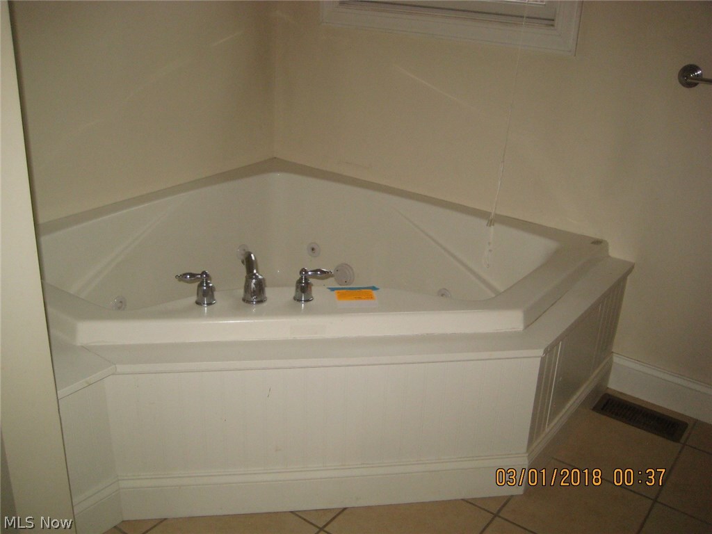 Chenoweth Country Club - Residential