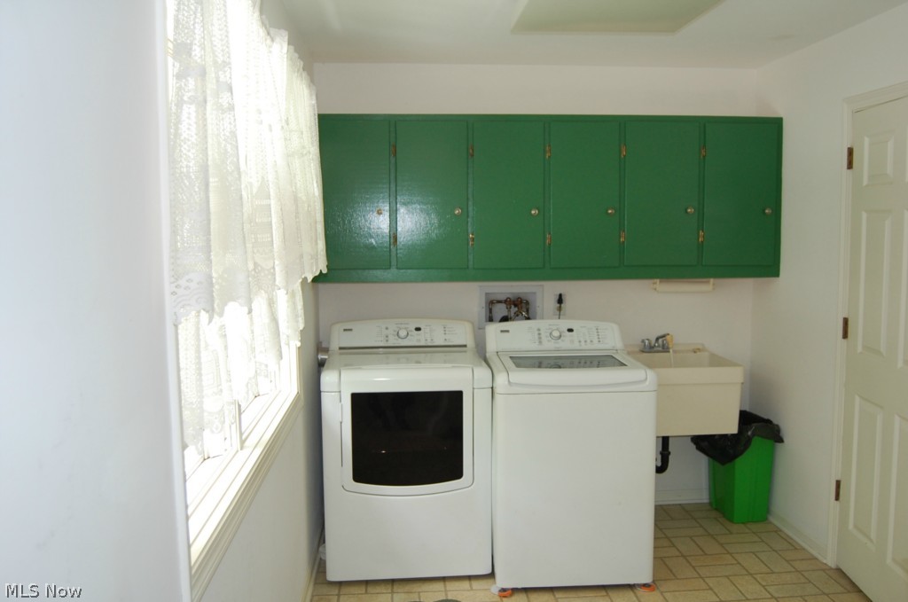 Royal-State 02 - Residential