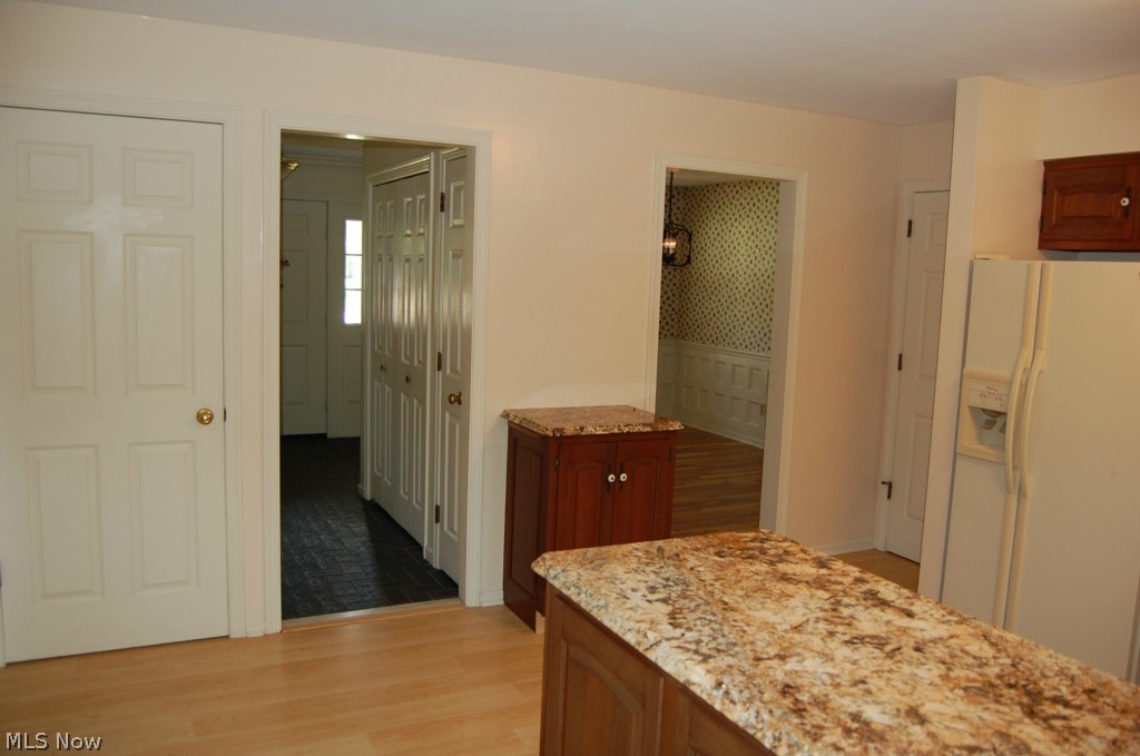 Royal-State 02 - Residential