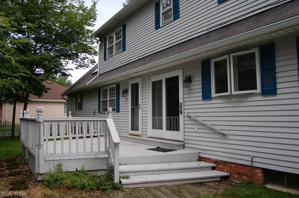 Royal-State 02 - Residential