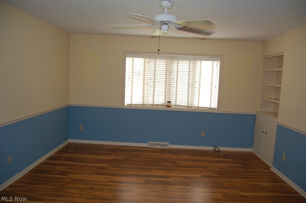 Royal-State 02 - Residential