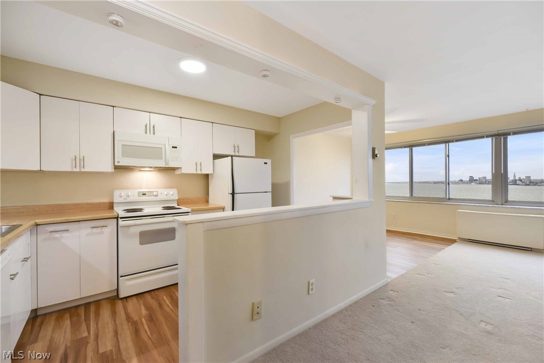 Marine Towers East - Residential Lease