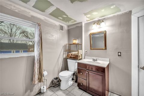 Tiny photo for 796 Allyn Street, Akron, OH 44311 (MLS # 5189062)