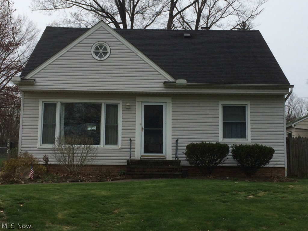 Welcome to your new home, with newer eating kitchen with ceramic floor, plus formal dining. The fabulous first floor family room has vaulted ceiling and patio doors leading to a beautiful fenced in yard. This home also features finished rec room and newer two car garage. The bedrooms upstairs are tandem. All appliances remain including new refrigerator. There are newer windows, updated electrical panel, glass block windows and newer furnace and central air. This home is a must see!!