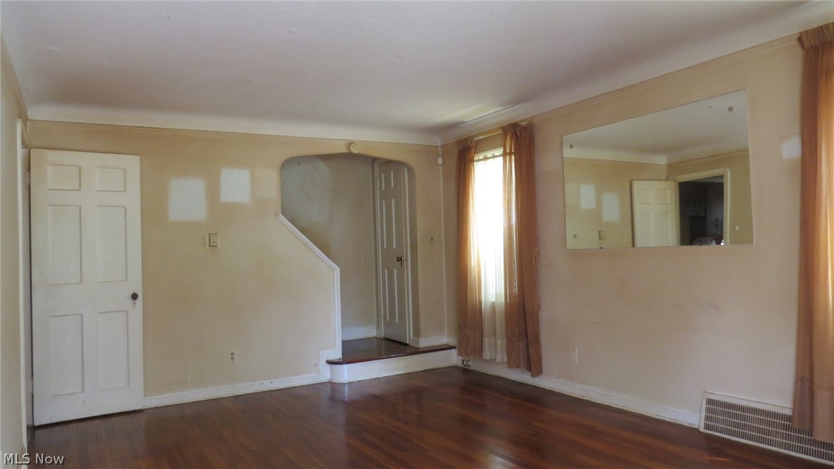 S H Kleinman Realty Cos Shake - Residential