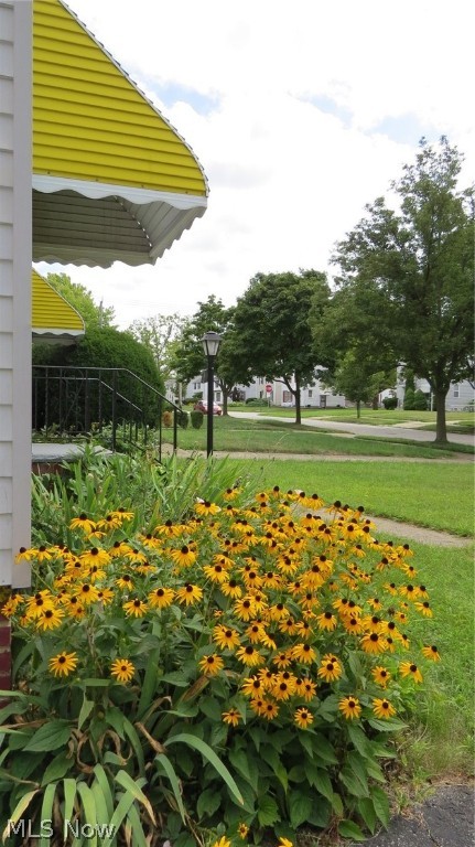 S H Kleinman Realty Cos Shake - Residential