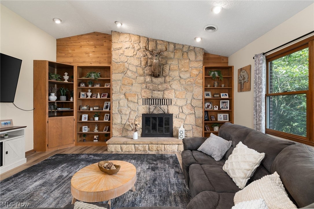 6730 Nathaniel Drive