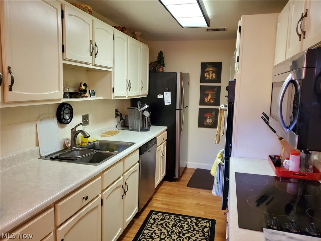 Silver Lake Towers - Residential