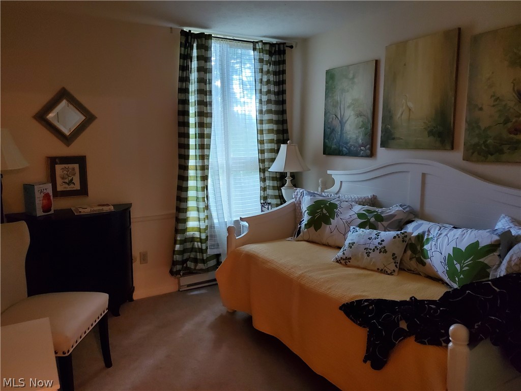 Silver Lake Towers - Residential