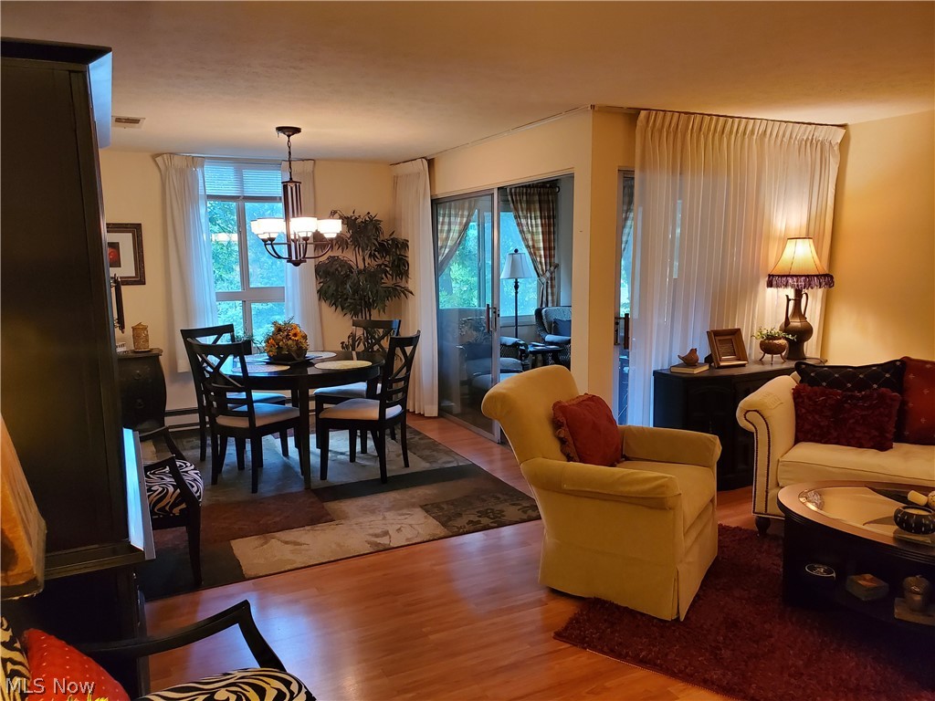 Silver Lake Towers - Residential