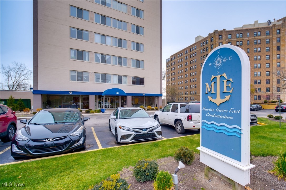 Marine Towers East Condo - Residential