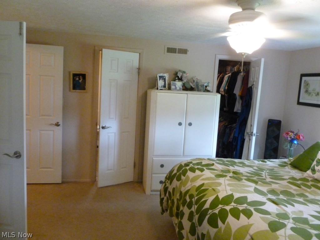 Deerfield Lake - Residential Lease