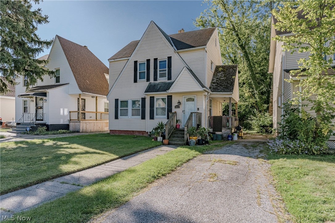 14012 Christine Avenue