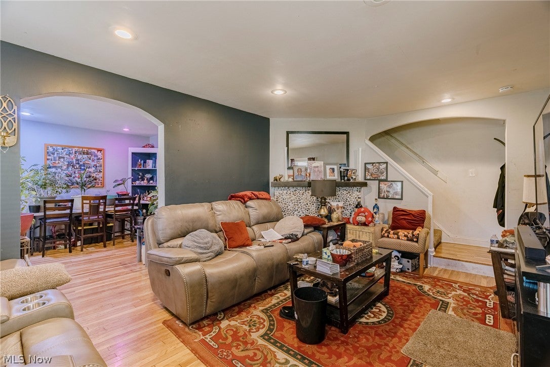 14012 Christine Avenue