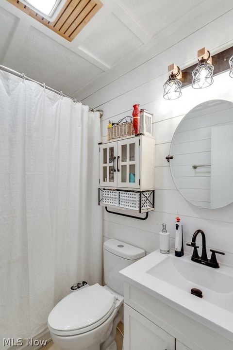 Tiny photo for 1282 Cordova Avenue, Akron, OH 44320 (MLS # 5178917)