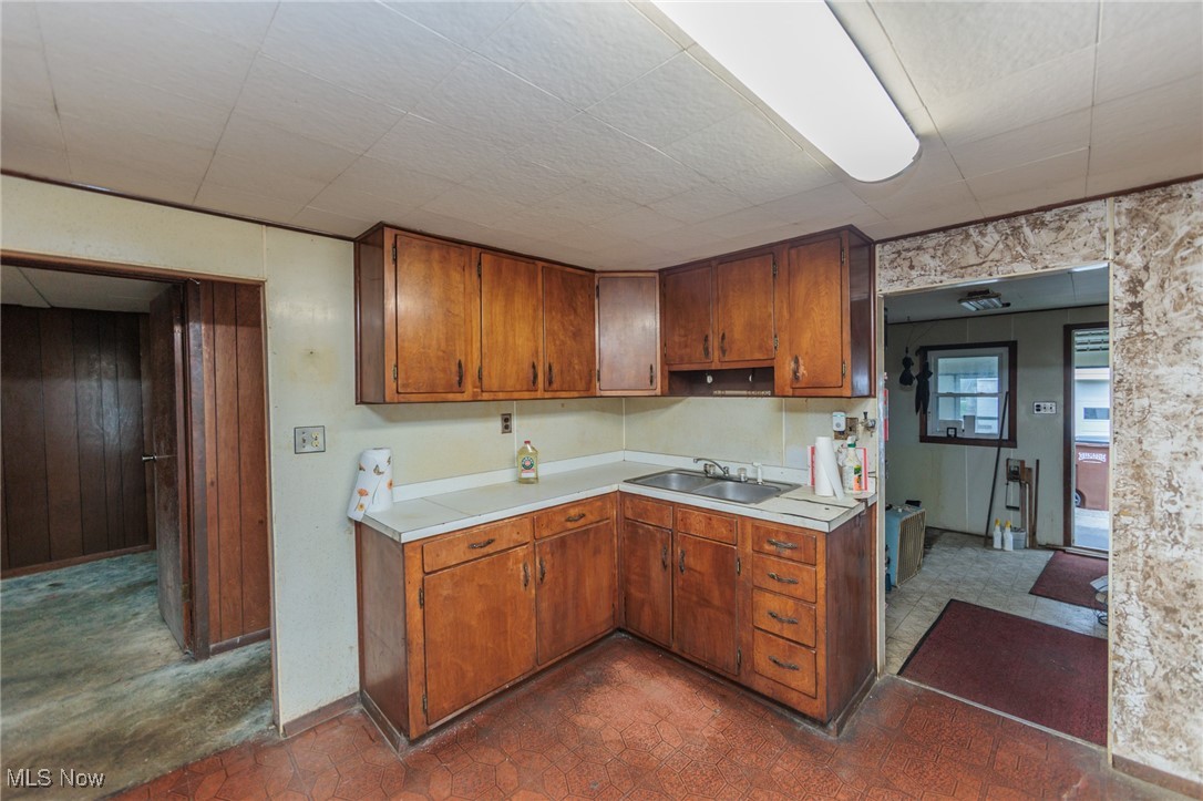 5397 Hecock Avenue, Lorain, Ohio image 7