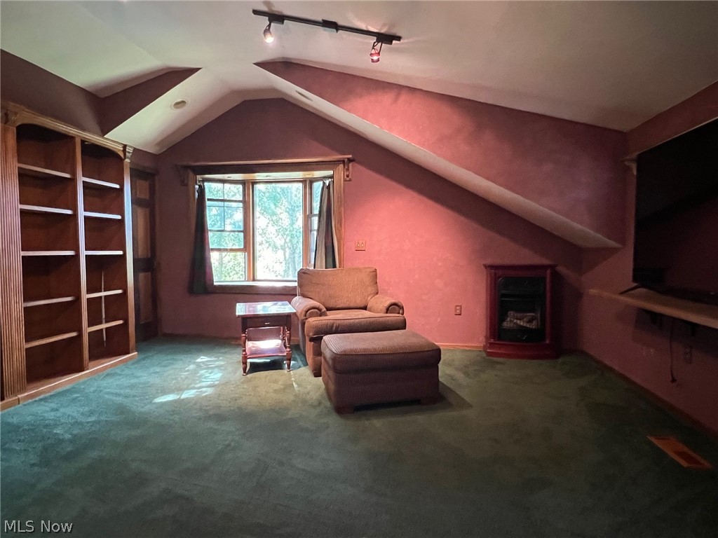 Restful Lake - Residential