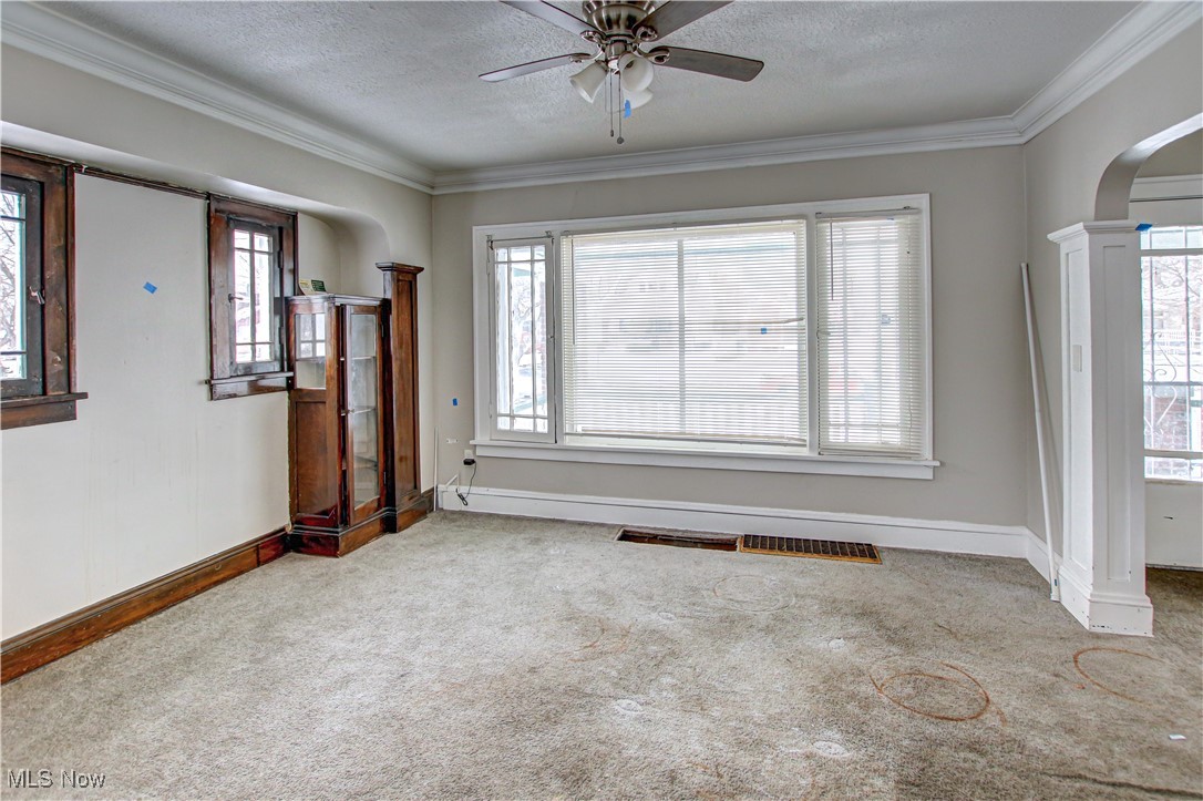 13812 Southview Avenue