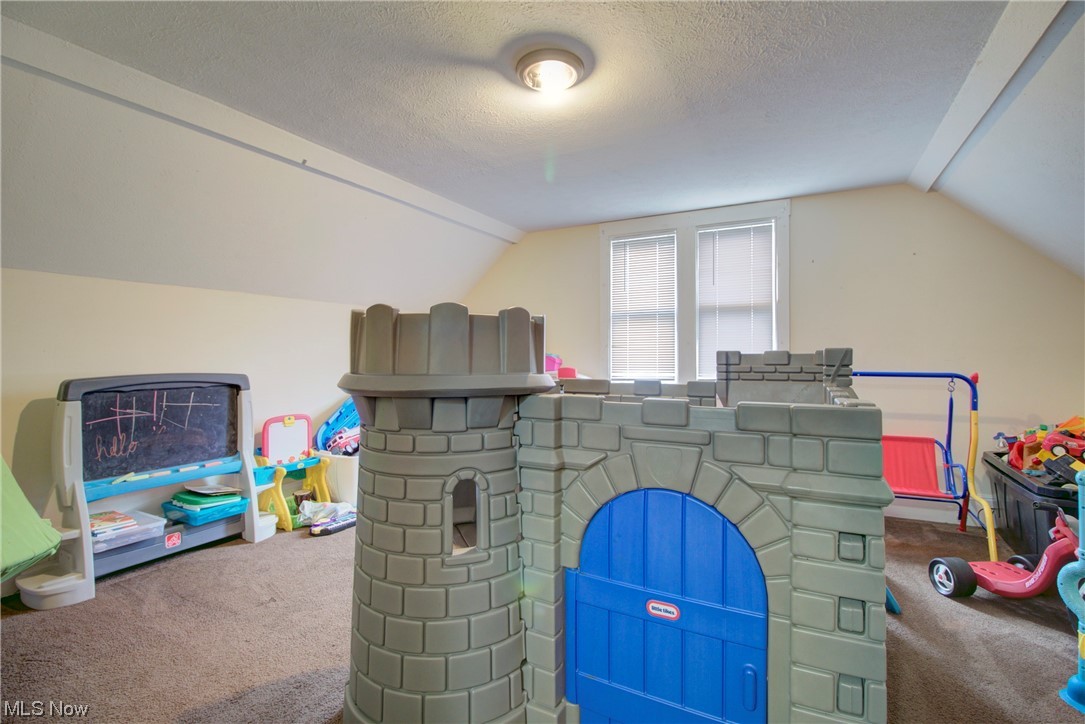 Dunbar Ruggles - Residential Income