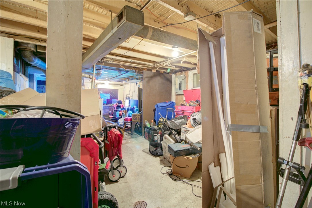 Dunbar Ruggles - Residential Income