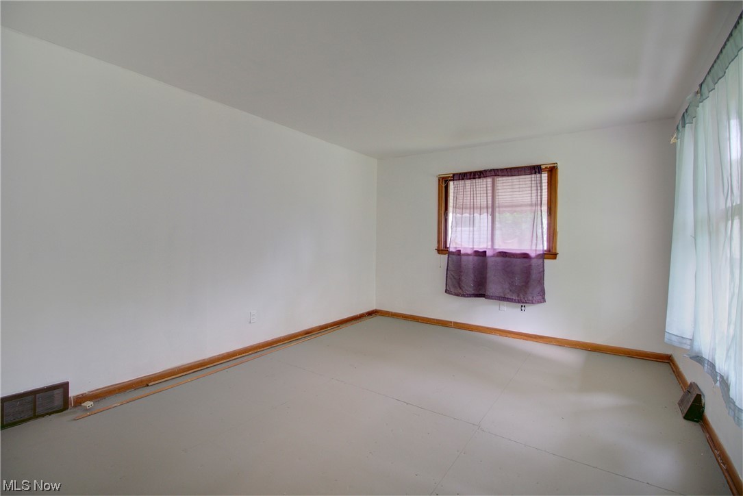 Dunbar Ruggles - Residential Income